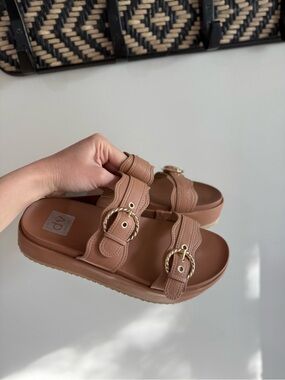 DV by Dolce Vita Sheree Platform Sandals - Brown/Gold - Size 9